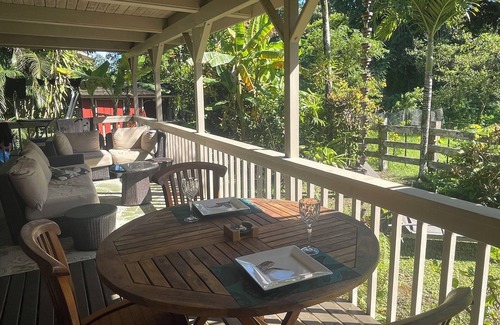 Wainiha House | Traditional Hawaiian House - Walk to Tunnels Beach