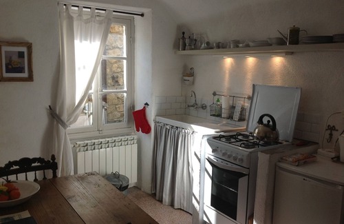 Apricale House | traditional house in beautiful APRICALE, Liguria, experience the real Italy!