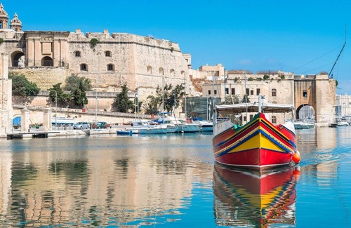 Cospicua Apartment | Traditional House in Cospicua- Tal-Kajjik Guesthouse near Valletta Ferry Service