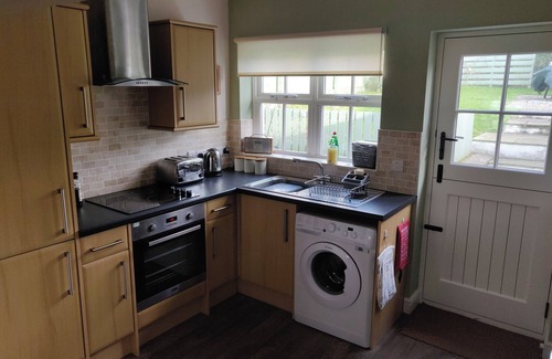 Roch Cottage | Traditional luxury Welsh barn holiday cottage