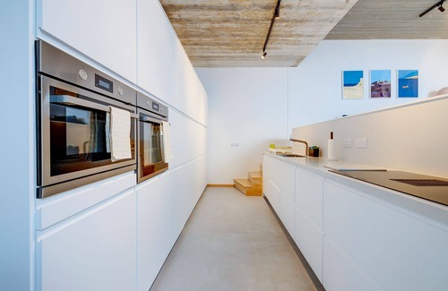 Senglea House | Traditional Maltese Townhouse wt Terrace and Pool