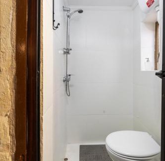 Senglea House | Traditional Maltese Townhouse - Close to Sea