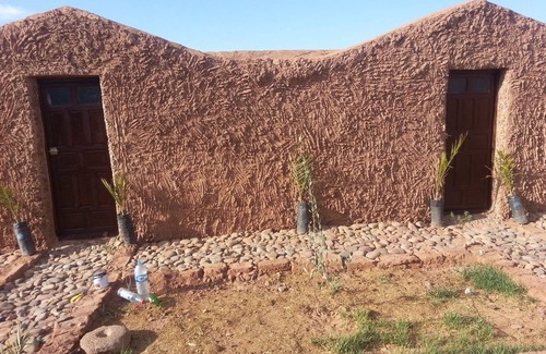 Tagounite House | Traditional room in a palm oasis