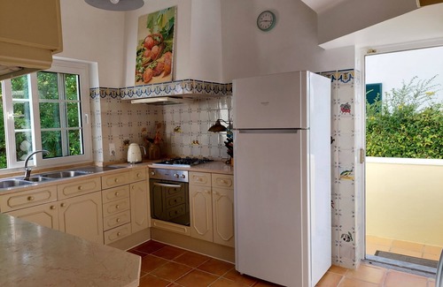Cascais Villa | Traditional Villa with pool and garden 15 minutes walk to sea front & beaches.
