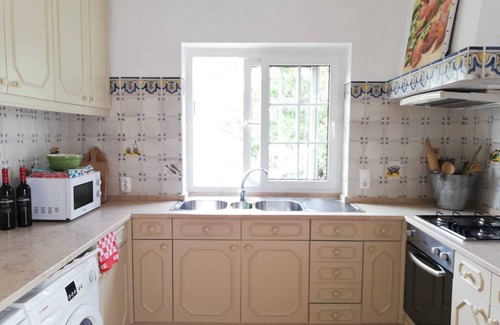 Cascais Villa | Traditional Villa with pool and garden 15 minutes walk to sea front & beaches.