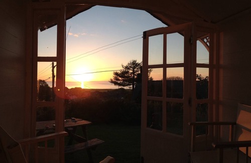 Llwyngwril Cottage | Traditional Welsh Cottage In Snowdonia National Park. Visit Wales 4 Star Rated