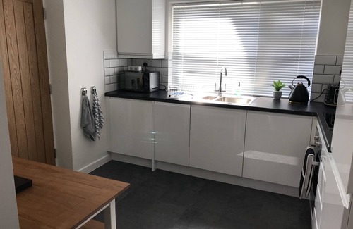 Tenby Apartment | Traeth Arian - Location, location, location.