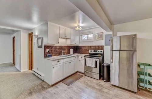 Helena Apartment | Trails, Tails & Town – Pet-Friendly Stay Near It All
