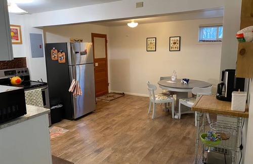 Helena Apartment | Trails, Tails & Town – Pet-Friendly Stay Near It All