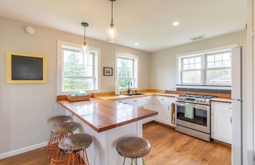 Lyndon House | Trailside Cottage at Kingdom Trails in Lyndonville