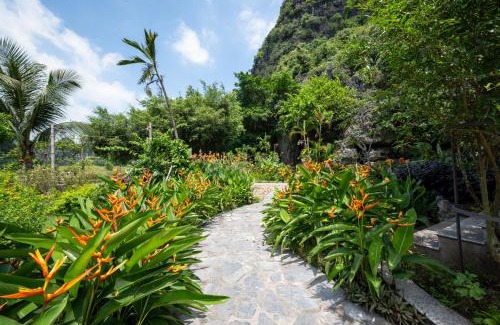 Hoa Lu Cabin | Trang An Legend Bungalow