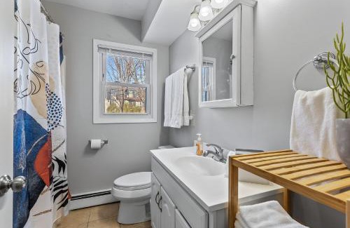 Spring Lake Park Apartment | Tranquil 2BR Apartment Mpls - 8073 Apt 2