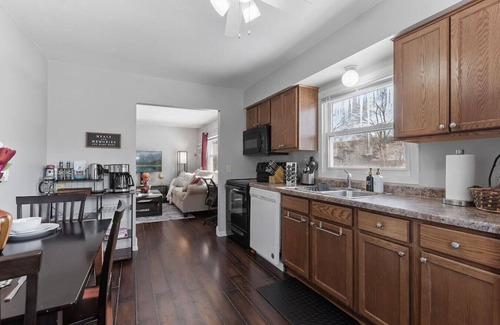 Spring Lake Park House | Tranquil 2BR Apt NE Mpls - 8073 Apt 4