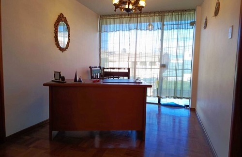 Parroquia Celiano Monge House | Tranquil 3-bedroom house with WiFi in Ambato