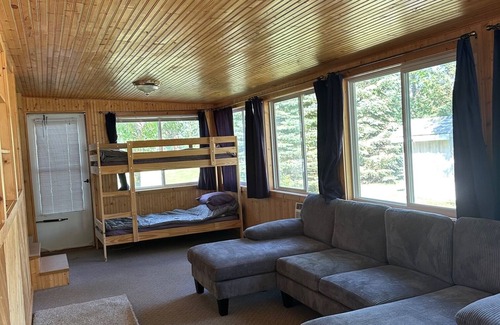 Erskine Cabin | Tranquil cabin with AC on charming Lake Sarah.