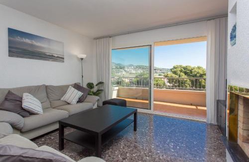 Sant Andreu de Llavaneres Apartment | Tranquilidad junto al mar con piscina