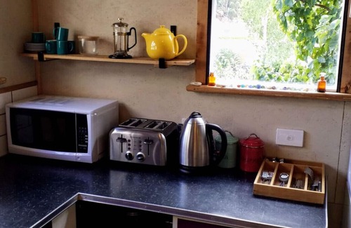 South Hobart House | Tranquil Garden Cottage - South Hobart