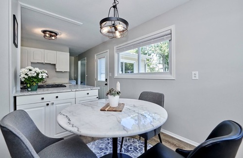 Streamwood House | Tranquil garden cottage near golf course…