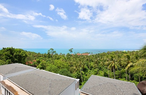 Maret Apartment | Tranquil Residence 3 - Sea View Apartment