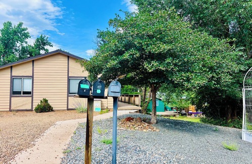 West Colorado Springs House | Tranquil Retreat Steps from Garden of the Gods!