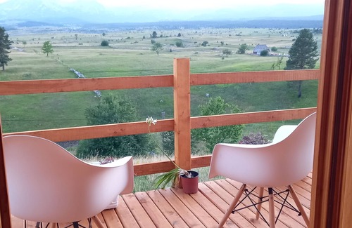Zabljak Ski Chalet | Tranquil retreat for yoga lovers