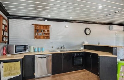 Nildottie House | Tranquil River house in Beautiful Kroehns Landing
