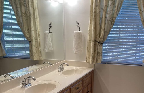 Amelia Court House House | Tranquil, rural setting!