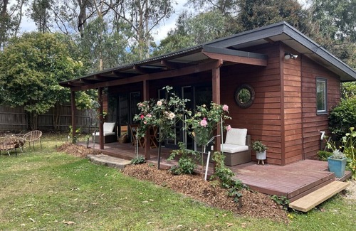 Mount Evelyn Cottage | Tranquility Cottage