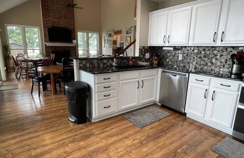 Log Cabin House | Tranquility Cove Retreat - the perfect destination to relax, refresh, renew