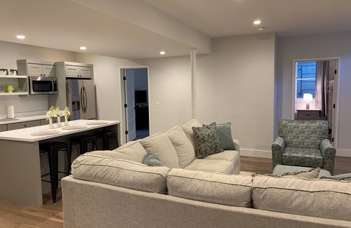 West of Town Apartment | Tranquilty
