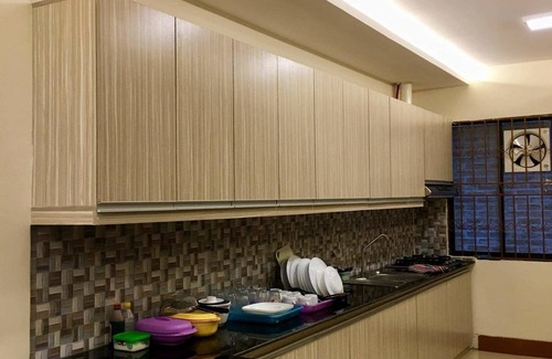 Lapu-Lapu House | Transient House and Van for Rent