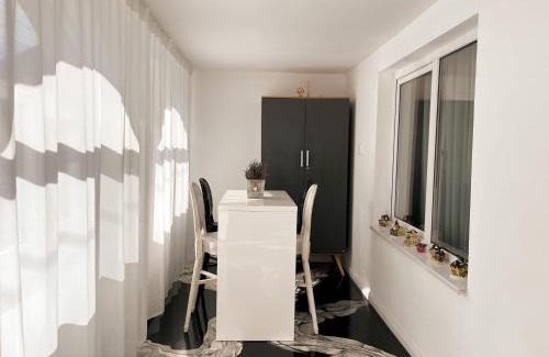 Gilau Cabin | TRANSILVANIA BLISS COTTAGE