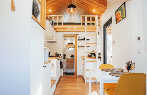 Horea Cabin | Transylvanian Tiny House Apuseni Mountains.