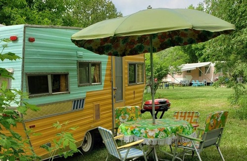 Riverton RV Rental | Travel back in time and camp like its 1970! Camper outfitted with 1970s gear.