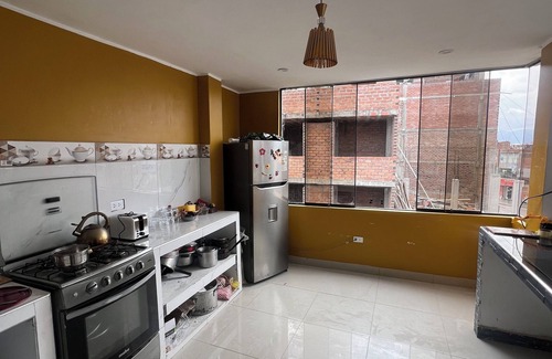 Chupaca Apartment | Travel's house in Cupaca has a shared living room and kitchen. For all V