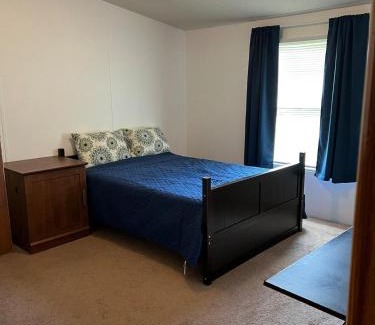 Taylorsville House | Travel Worker Between Housing 32 Lake View Mh