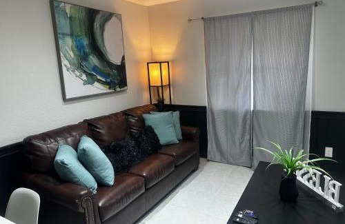 Eagle Pass Apartment | Traveler Stay