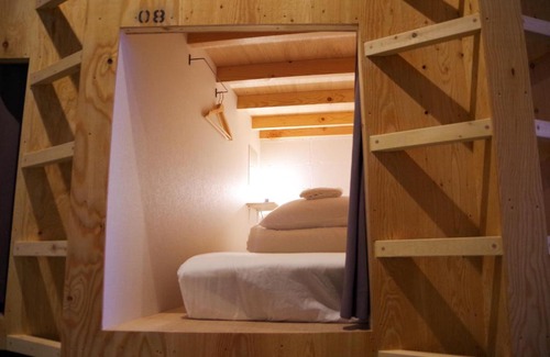 Takaoka Hostel | Travelers' house ROOTs