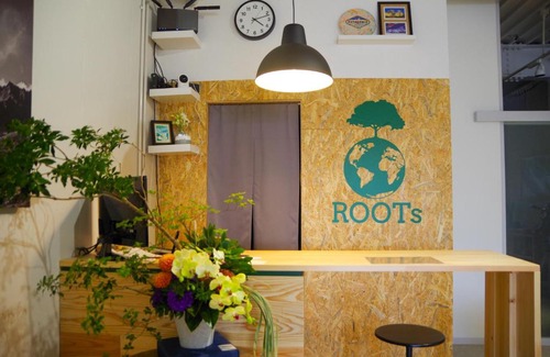 Takaoka Hostel | Travelers' house ROOTs