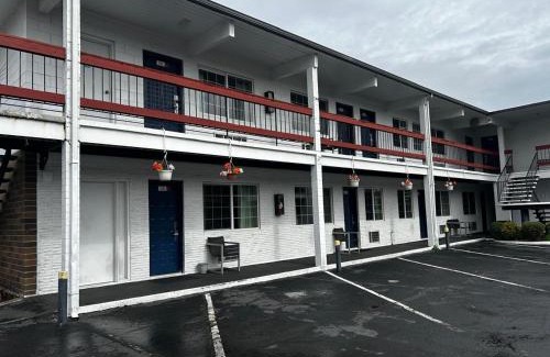 Longview Hotel | Travelers Inn by OYO Longview Kelso