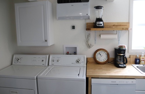 Pahrump Apartment | Traveling nurses, construction workers dream for 30 nights or more
