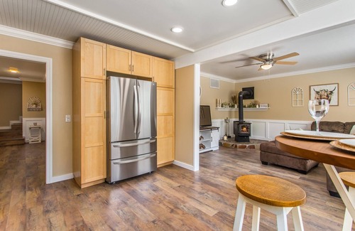 Mentone House | Traveling Nurses, Temporary Insurance Housing, Temporary Housing Needs
