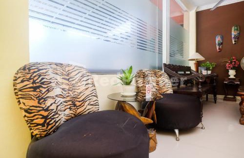 Semarang Hotel | Travelista Homestay near GOR Candradimuka Semarang Mitra RedDoorz