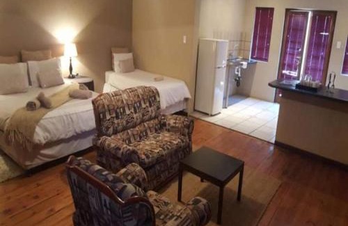 Colesberg House | Travellers Joy Guest House