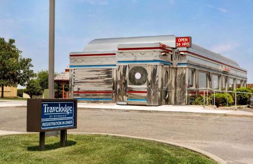 Sharon Springs Hotel | Travelodge by Wyndham Sharon Springs