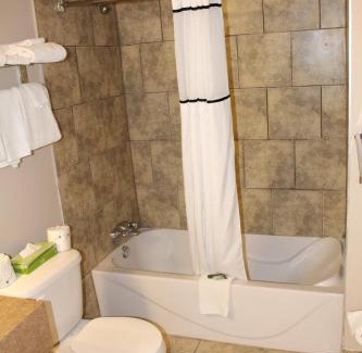 Swift Current Hotel | Travelodge by Wyndham Swift Current
