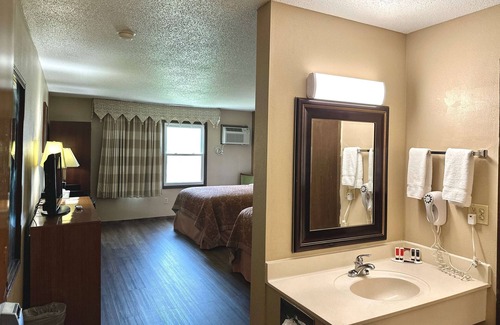Denison Hotel | Travelodge by Wyndham Denison