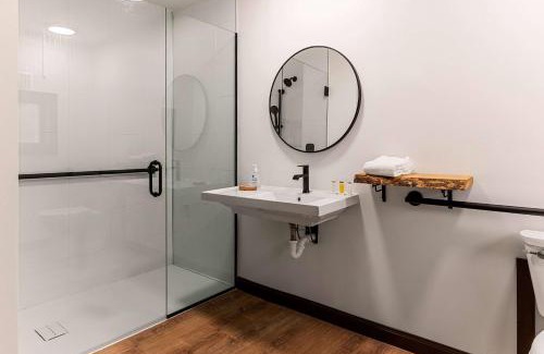 Emlenton Hotel | Travelodge by Wyndham Emlenton