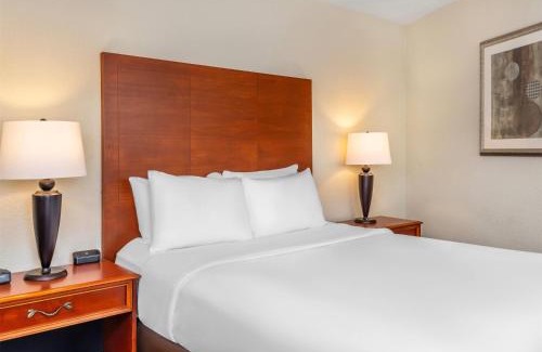 Gananoque Hotel | Travelodge by Wyndham Gananoque