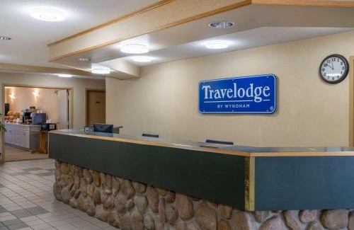 Lacombe Hotel | Travelodge by Wyndham Lacombe